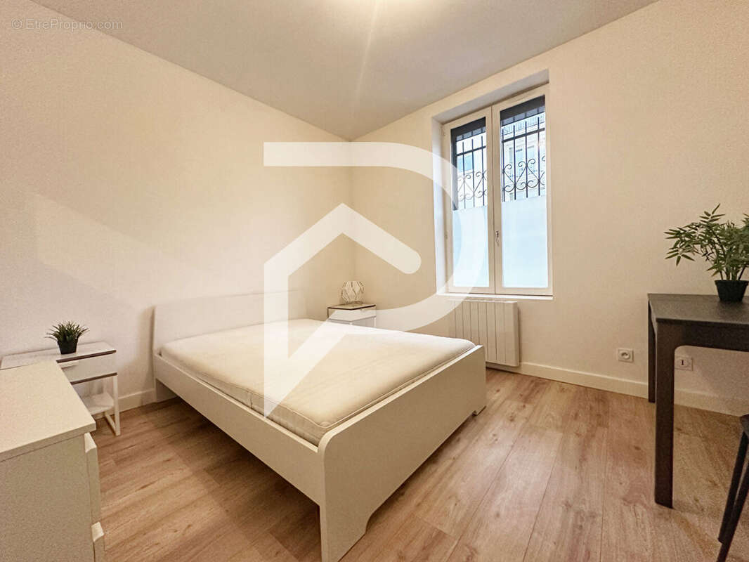 Appartement à LYON-8E