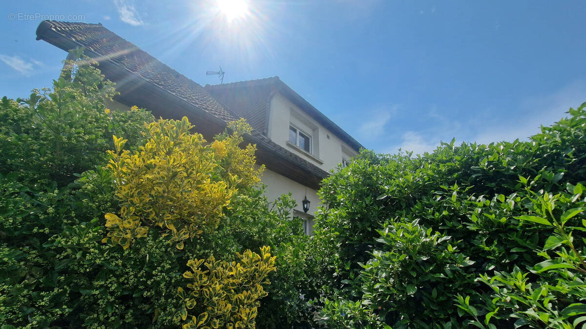 Maison à CHANGE