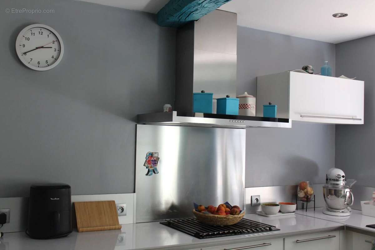 St CEZAIRE SUR SIAGNE, superbe maison de village - photo 16