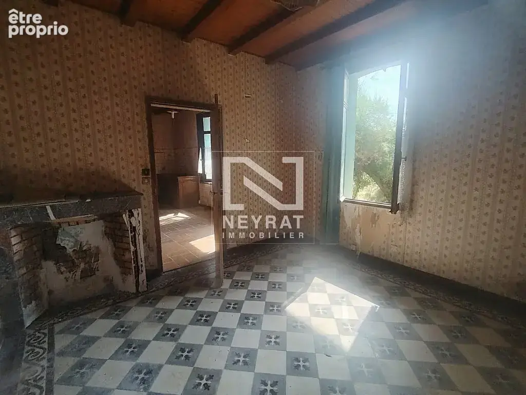 Maison de campagne de 131m² à rénover sur terrain de plus 1,5 hectare - photo 7