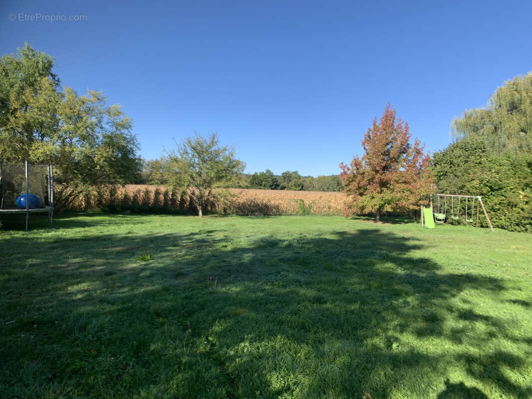 Maison à SAINTE-AULDE