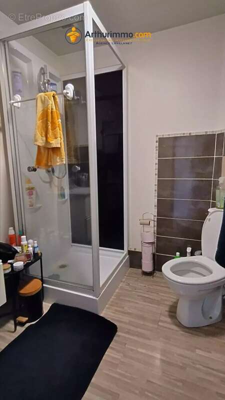 Appartement à LAROQUE-D'OLMES