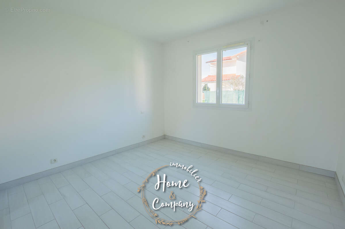 Maison à SAINT-PALAIS-SUR-MER