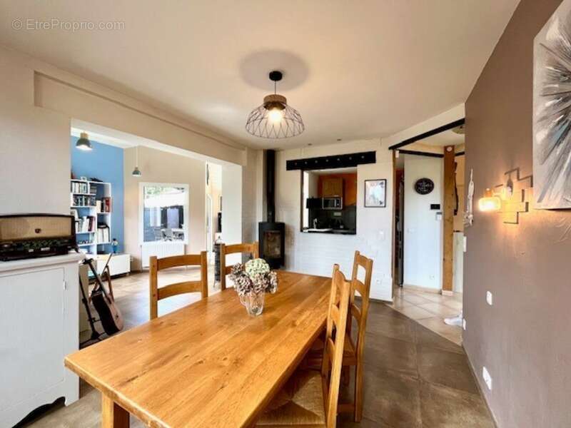 Maison à SAVIGNY-SUR-ORGE