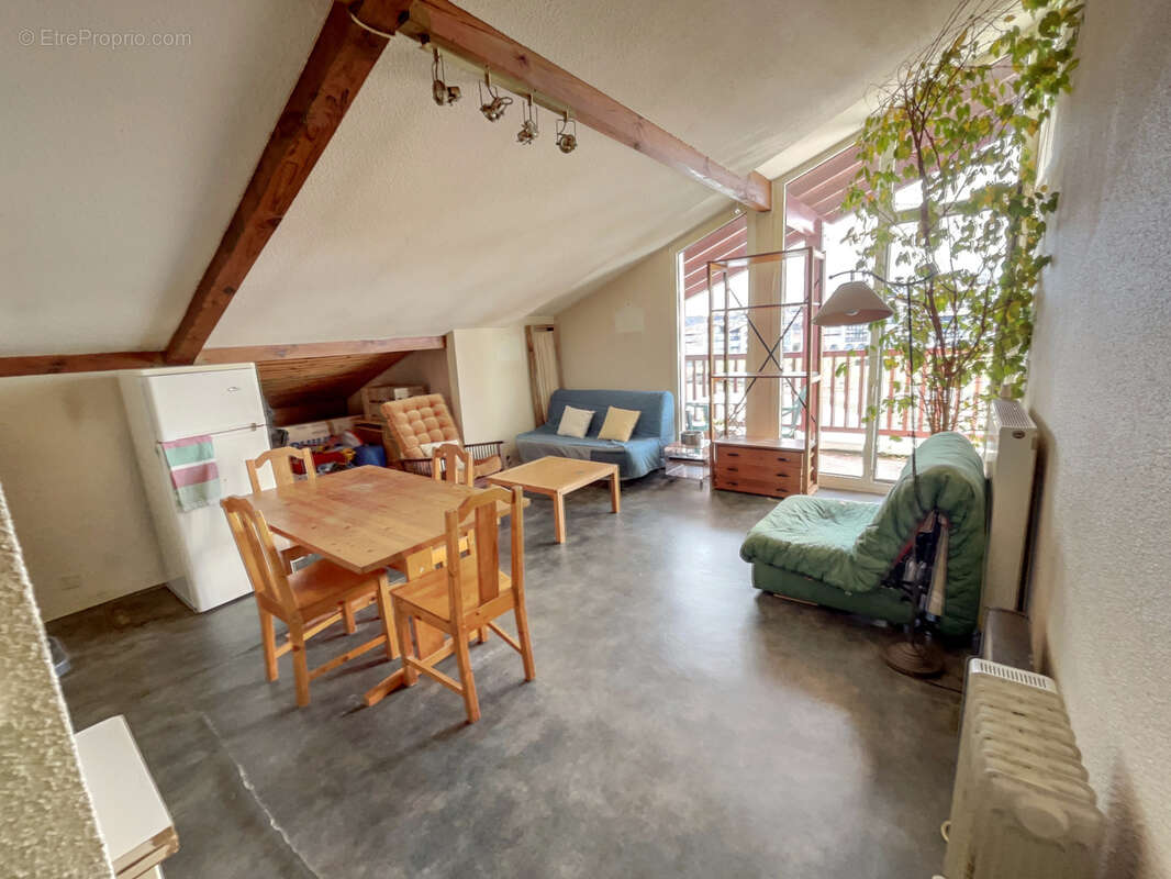 Appartement à CIBOURE