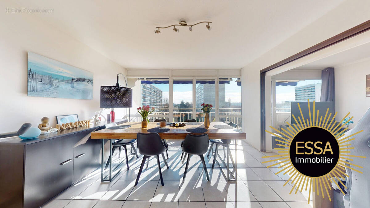 Appartement à VELIZY-VILLACOUBLAY