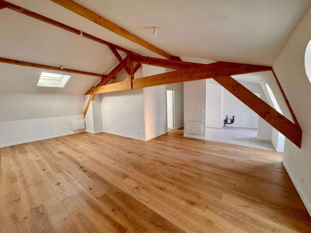 Appartement à SAINT-OUEN