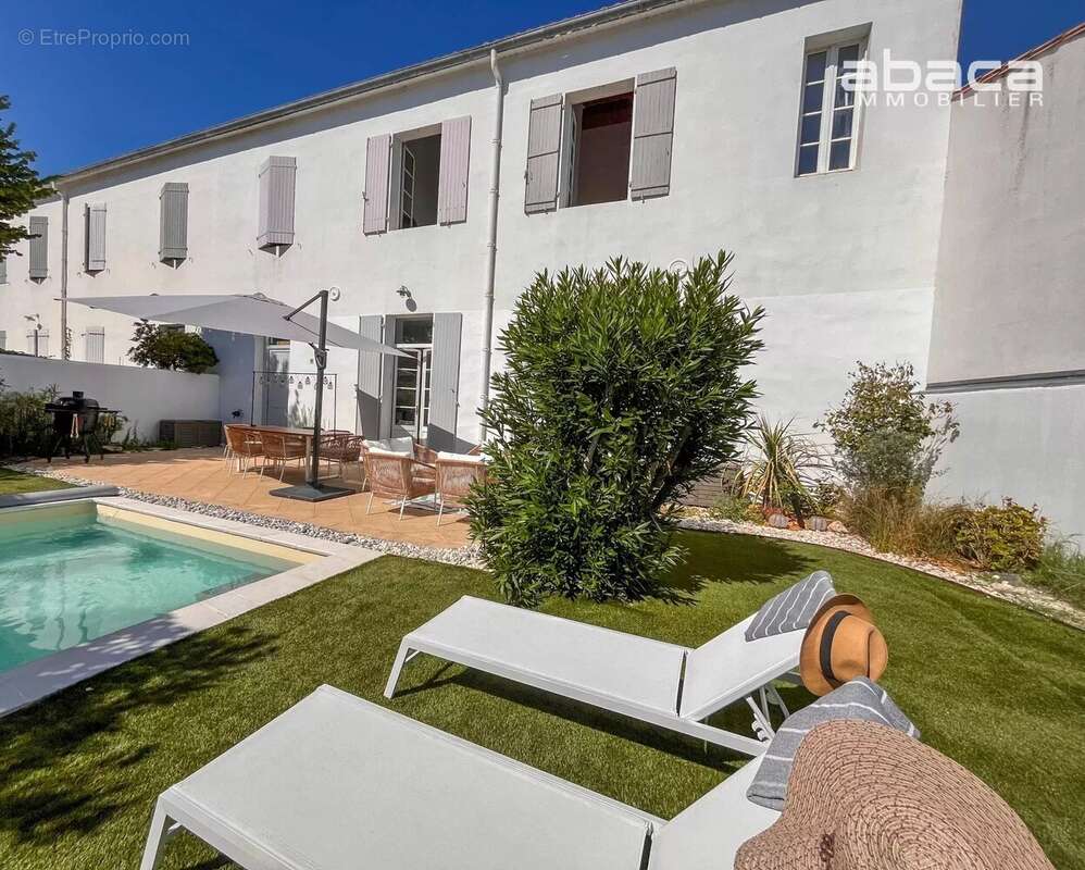 Maison à LE BOIS-PLAGE-EN-RE