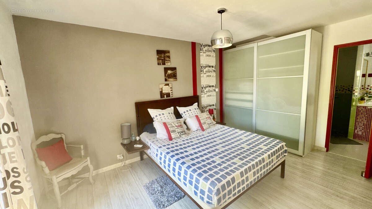 Maison à ALTHEN-DES-PALUDS