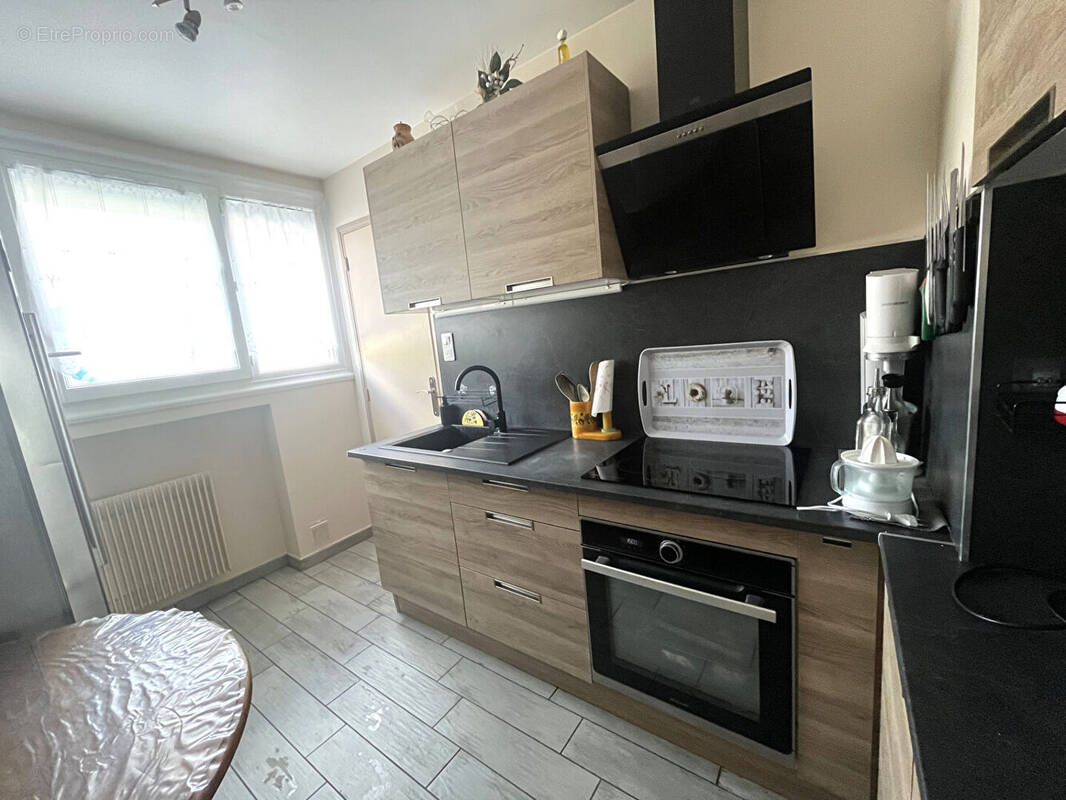 Photo 1 - Appartement à VEYNES