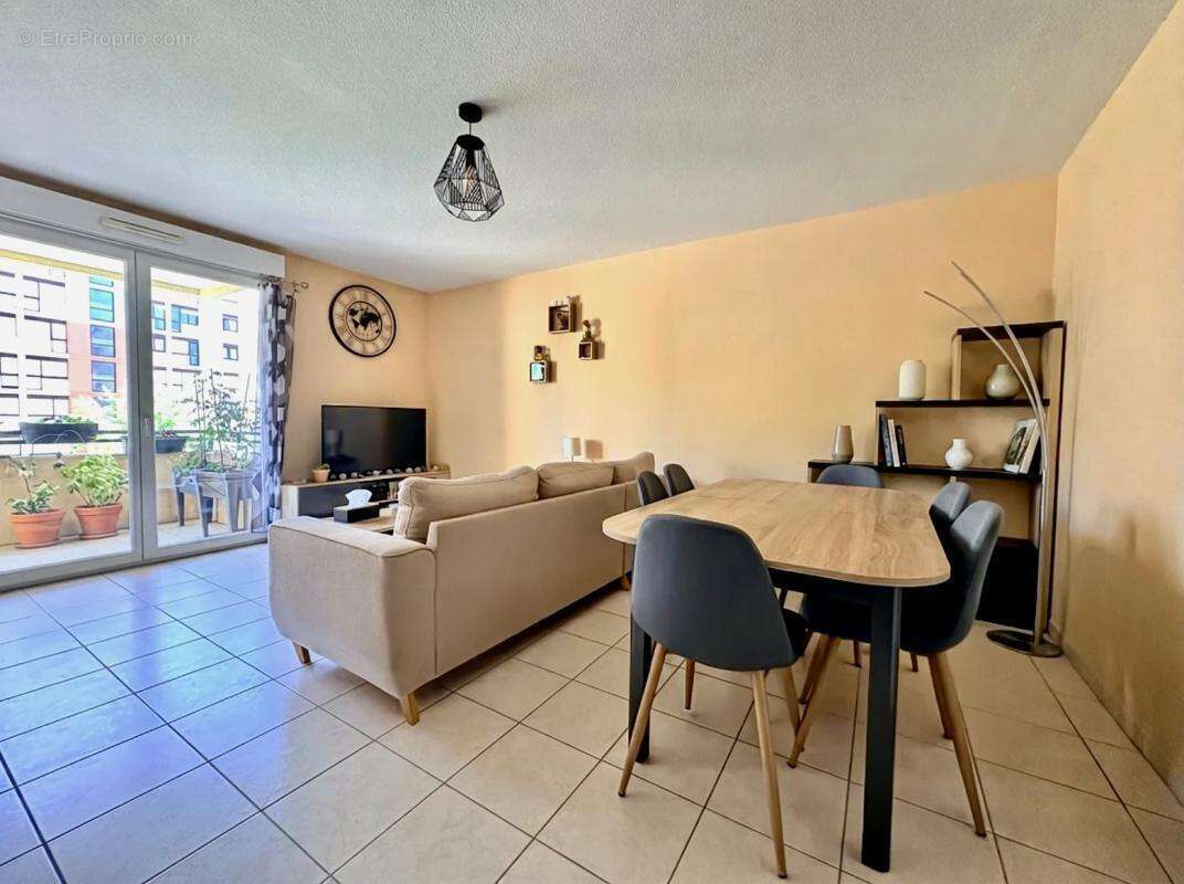 Appartement ancien - photo 2