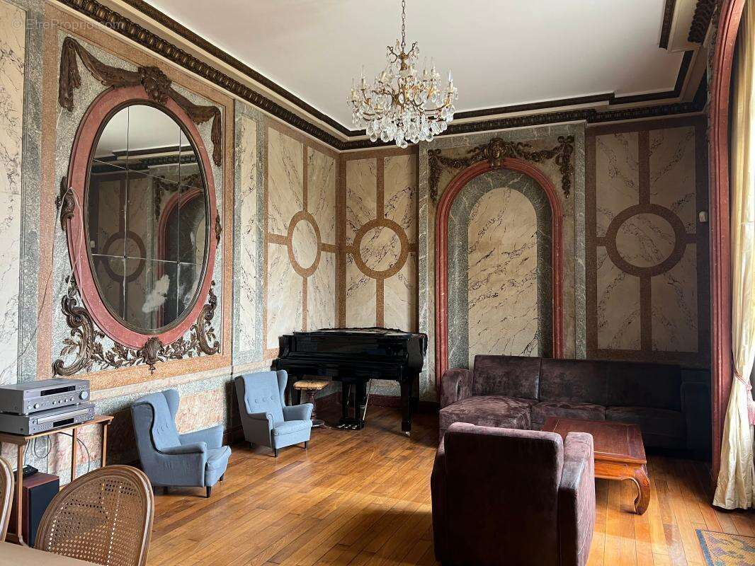 Maison à EZY-SUR-EURE