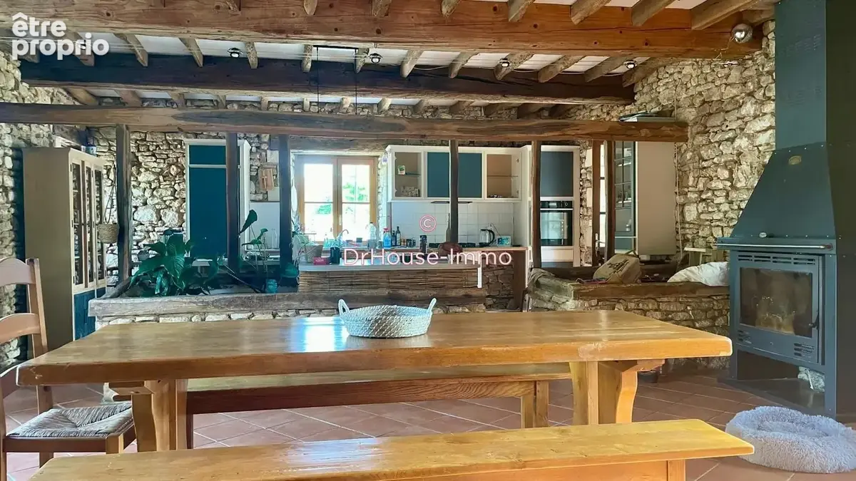 Maison 6 pièces 220 m² à vendre à Sorges (24420) - photo 18