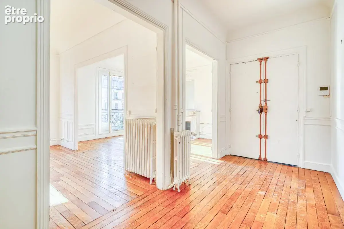 PARIS 7ᵉ — RUE CLER — 2 chambres 98m2 - photo 18