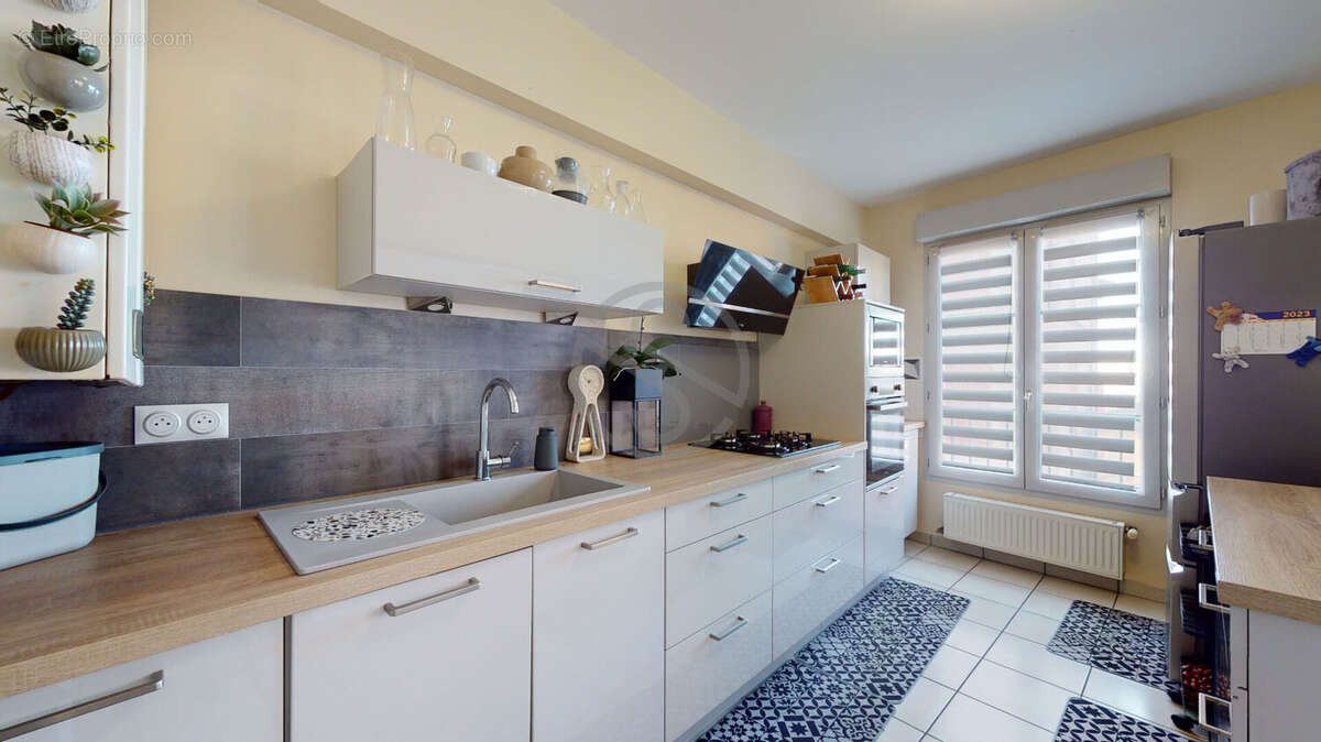 Appartement à LA COTE-SAINT-ANDRE