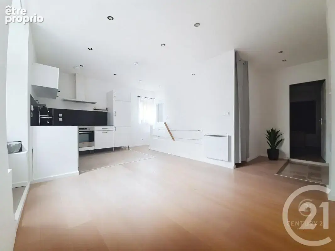 Photo Appartement à Millery au prix de 169 000€