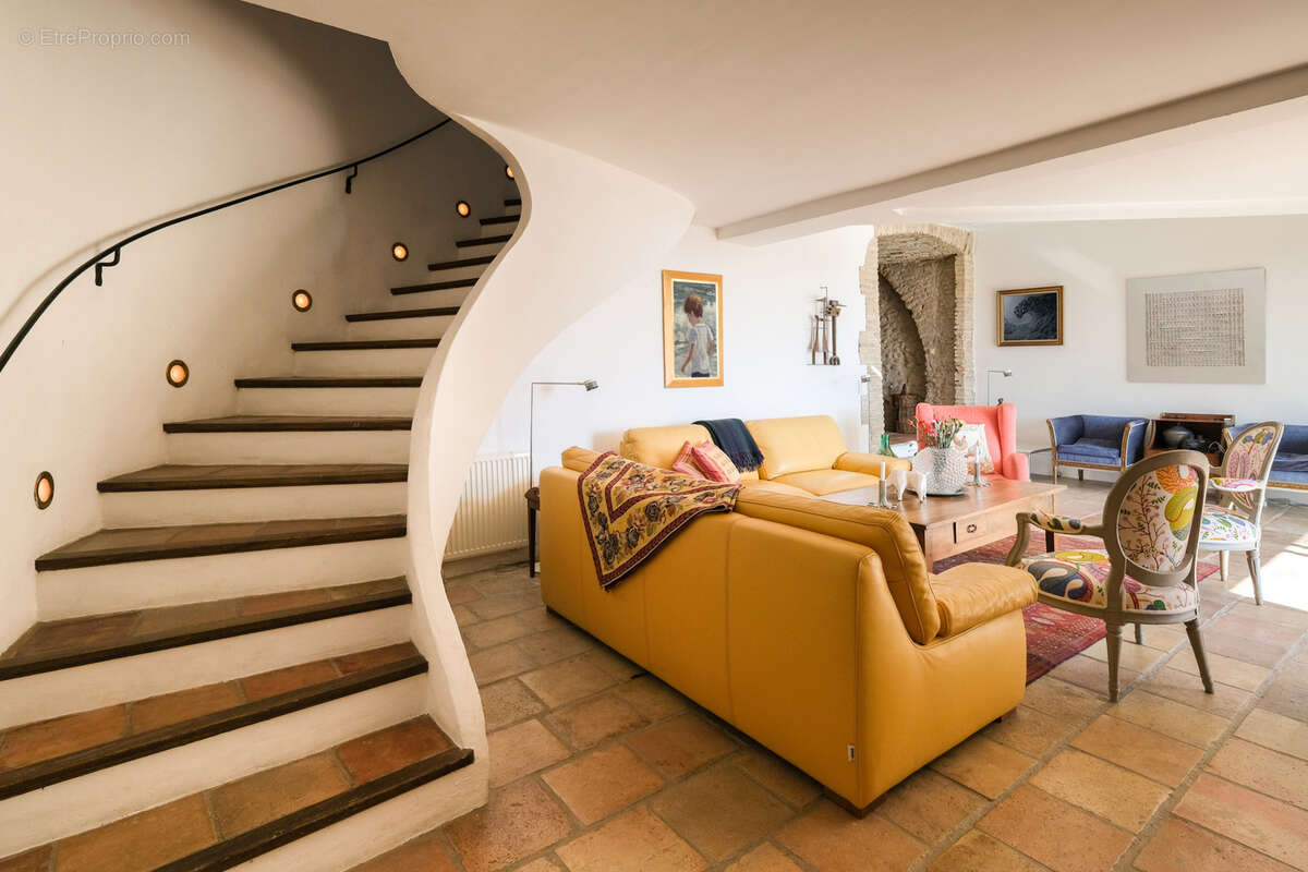 Maison à CAGNES-SUR-MER