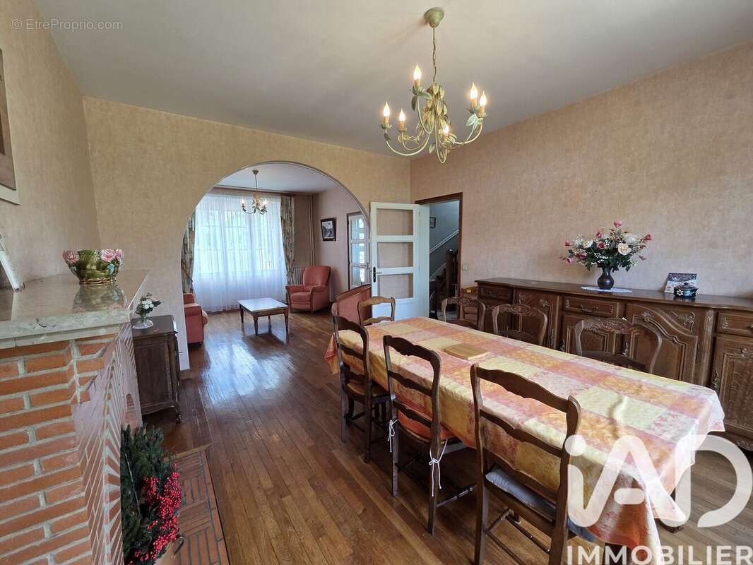 Photo 2 - Maison à ECOUCHE