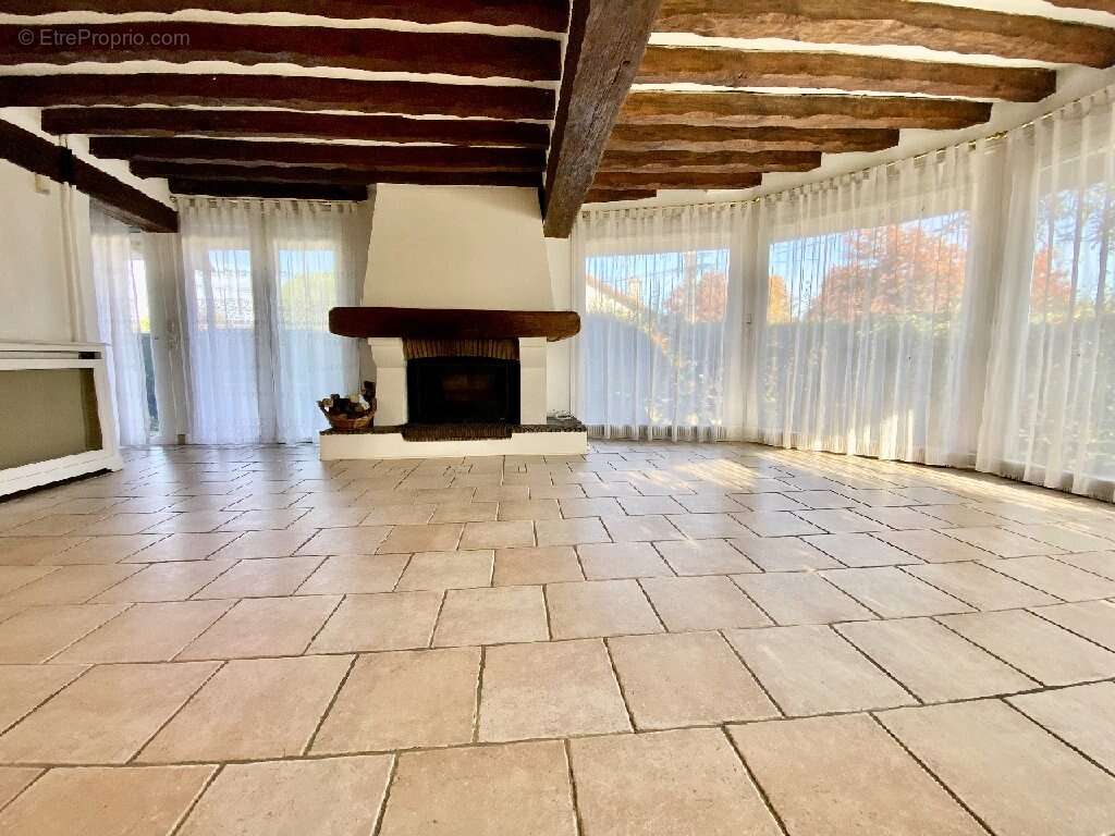 Maison à VILLEPARISIS