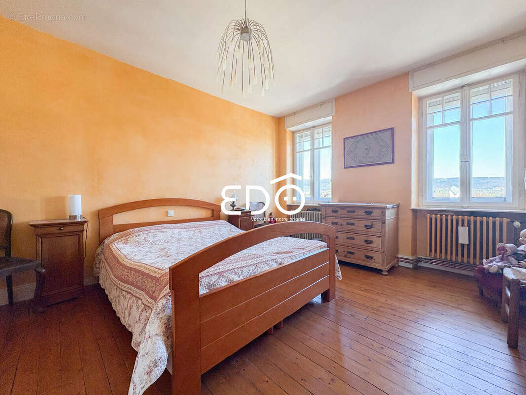 Chambre 1 - Appartement à SAVERNE