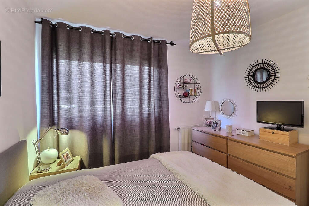 Appartement à CASTELNAU-LE-LEZ