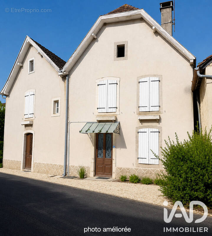 Photo 1 - Maison à BUGNEIN