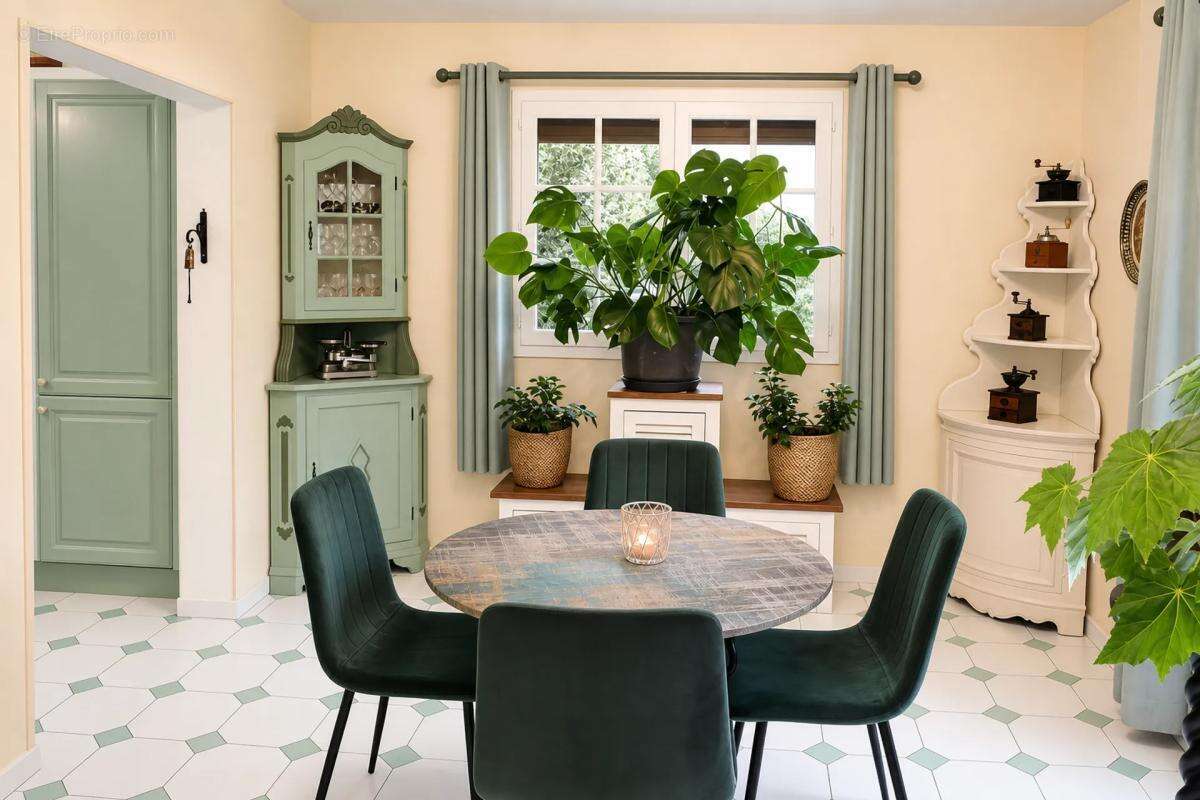 Maison à CHARTRETTES