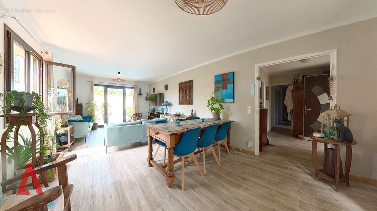 Maison à NEZIGNAN-L'EVEQUE