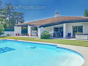 Maison à FENOUILLET