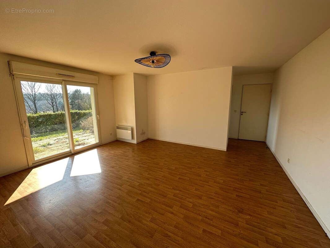 A VENDRE Appartement Baud - photo 2