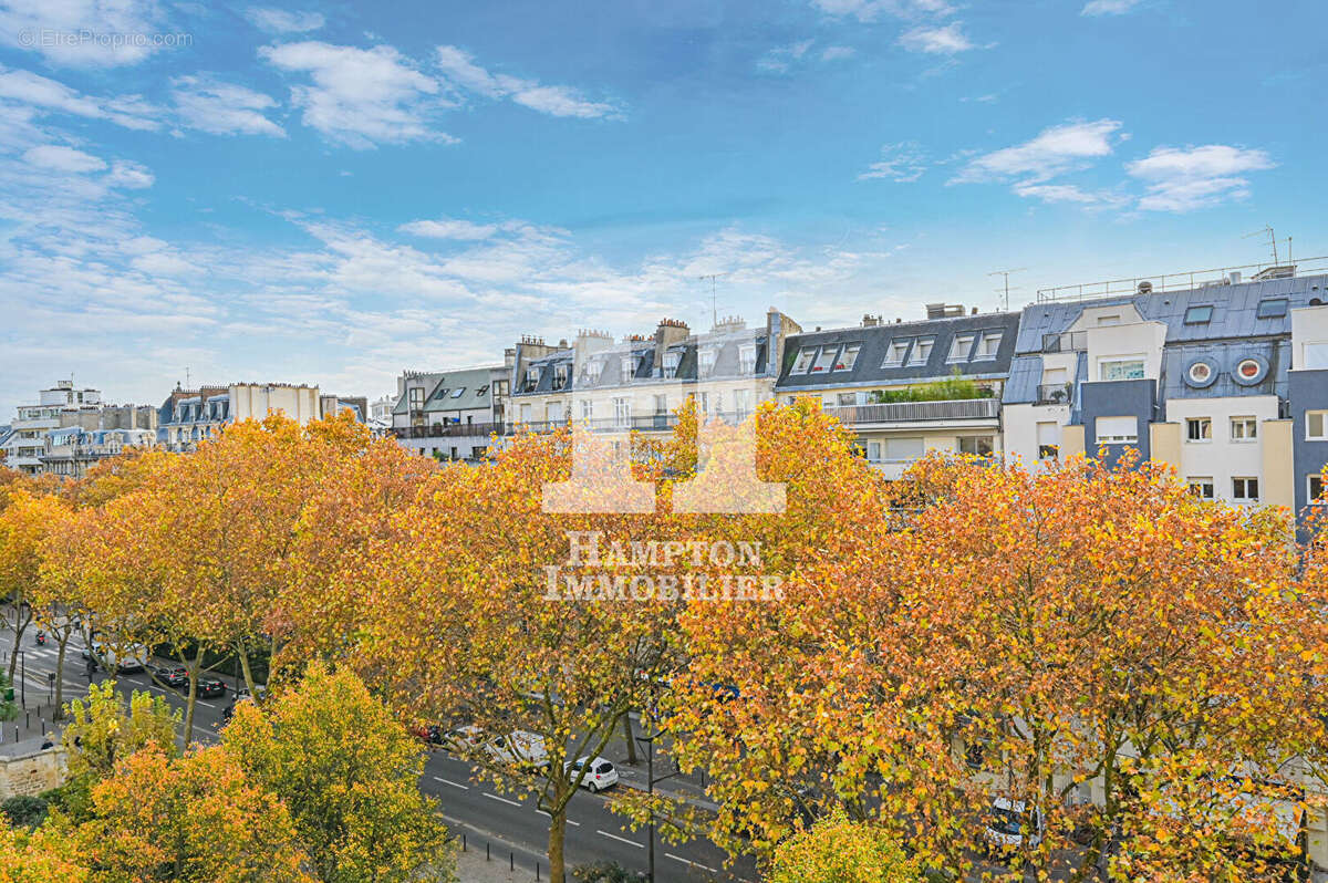 Appartement à PARIS-19E