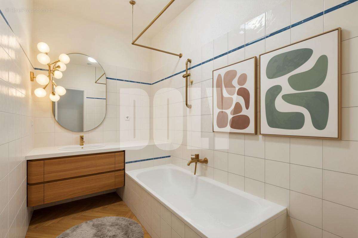 Appartement à PARIS-15E