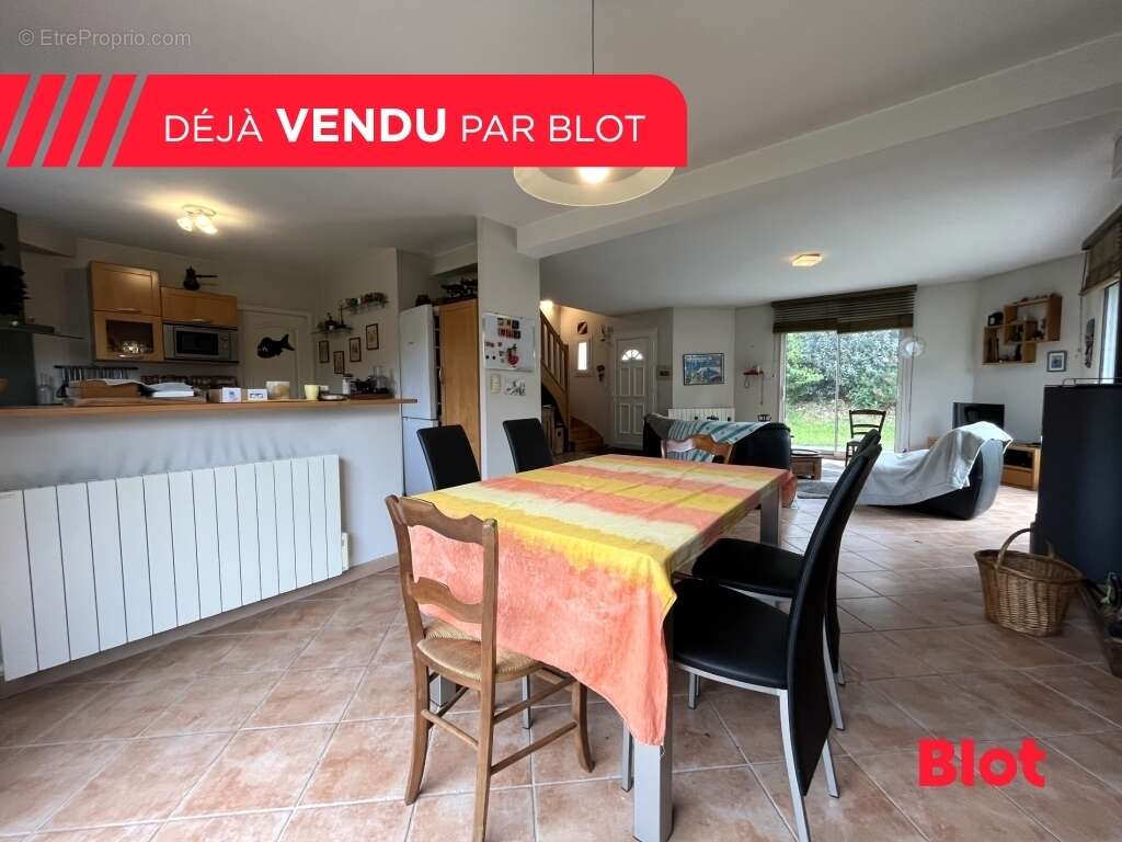 Maison à SAINT-THURIAL