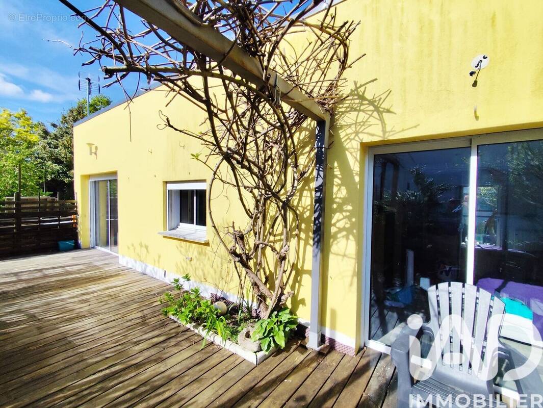 Photo 1 - Maison à SURZUR