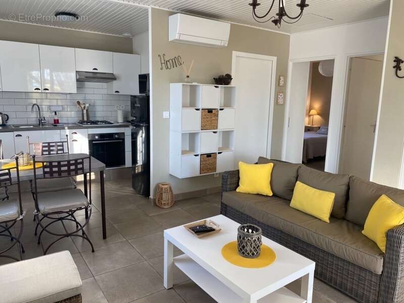 Maison à SAINT-ALBAN-AURIOLLES