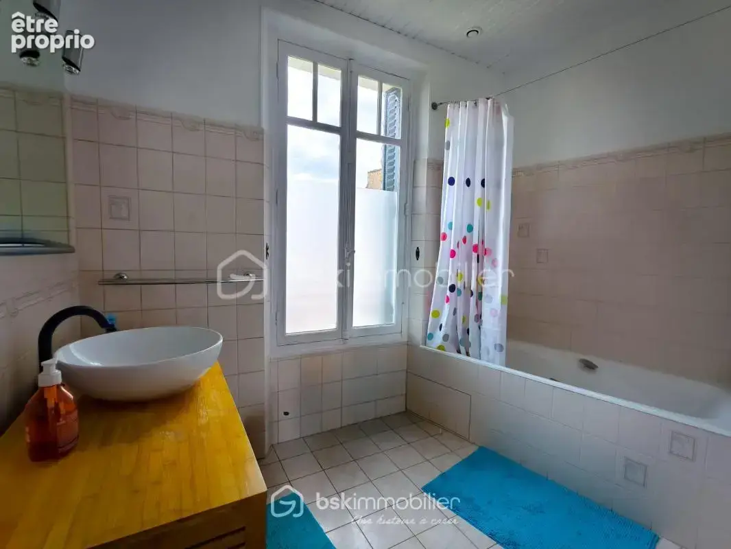 Coup de cœur pour cette maison de ville au charme d'antan et sa dépendance indépendante - photo 13