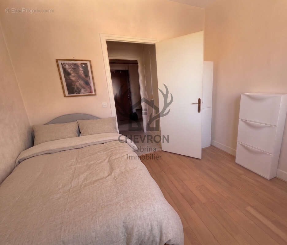 Appartement à CHARLEVILLE-MEZIERES