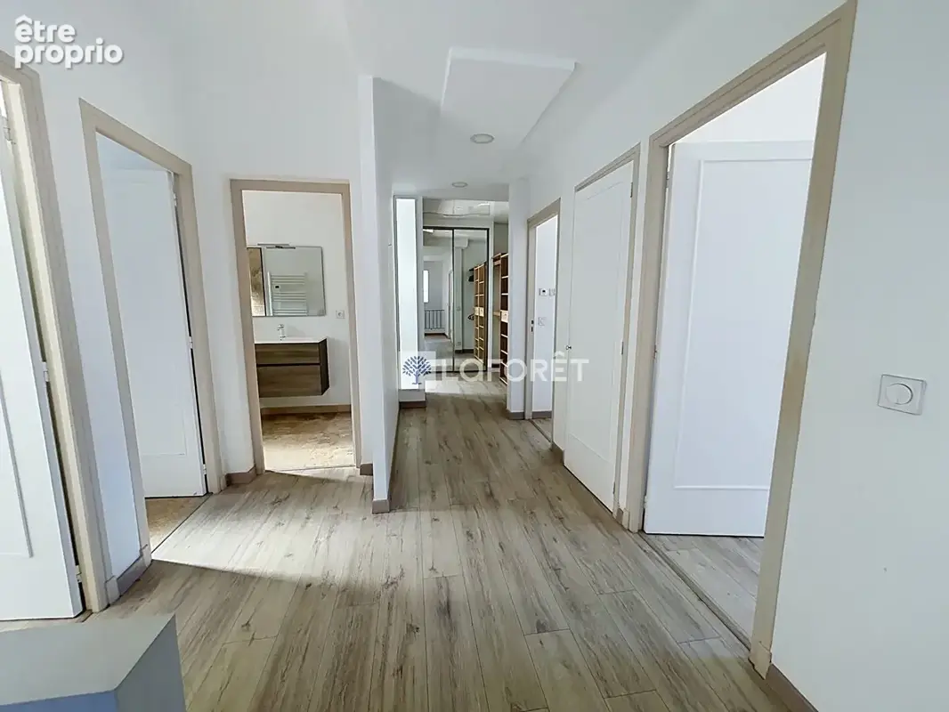 Perpignan Maison contemporaine  -147 m² - 4 faces - Terrain traversant de 500 m² - photo 8