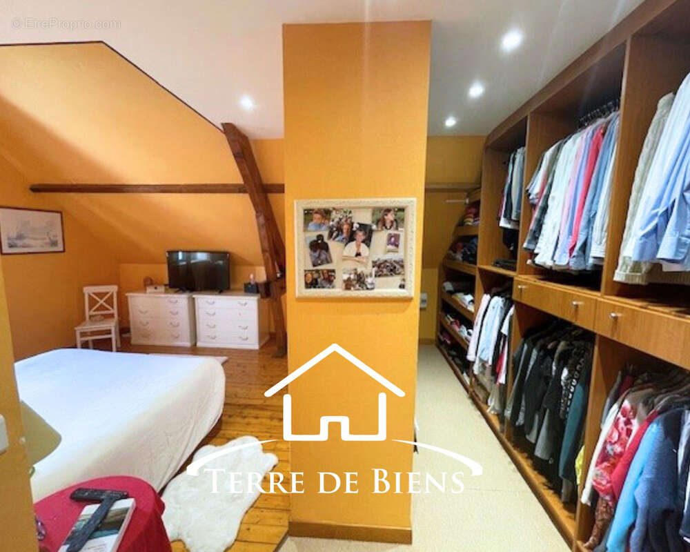 Maison à CUISY-EN-ALMONT