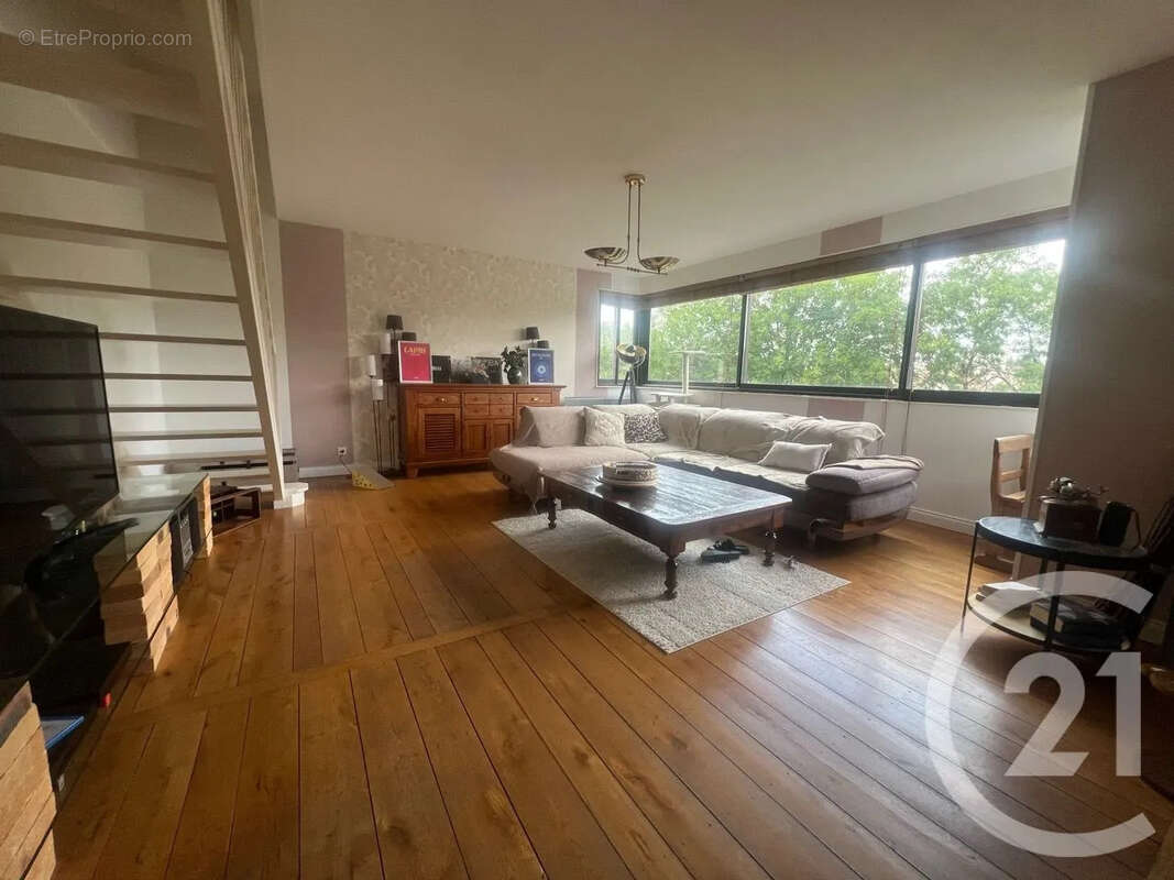Appartement 117 m² à Aurillac  - photo 3