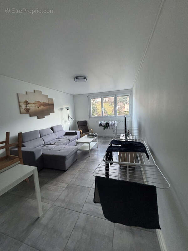 Appartement à SAINT-ETIENNE