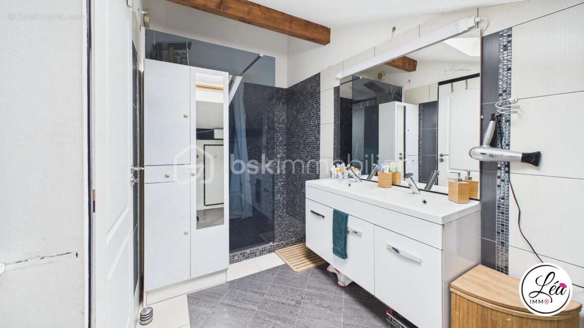 Appartement à SAINT-JEOIRE