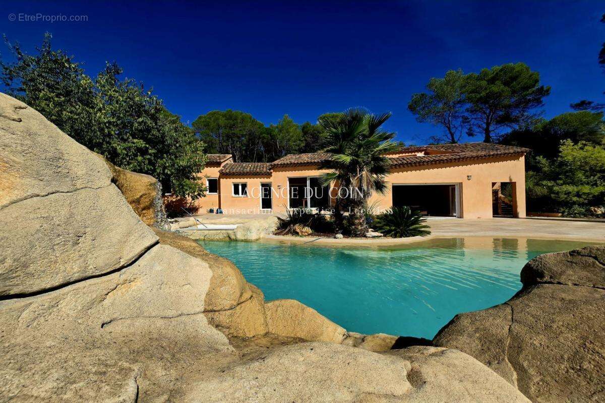 Maison à DRAGUIGNAN