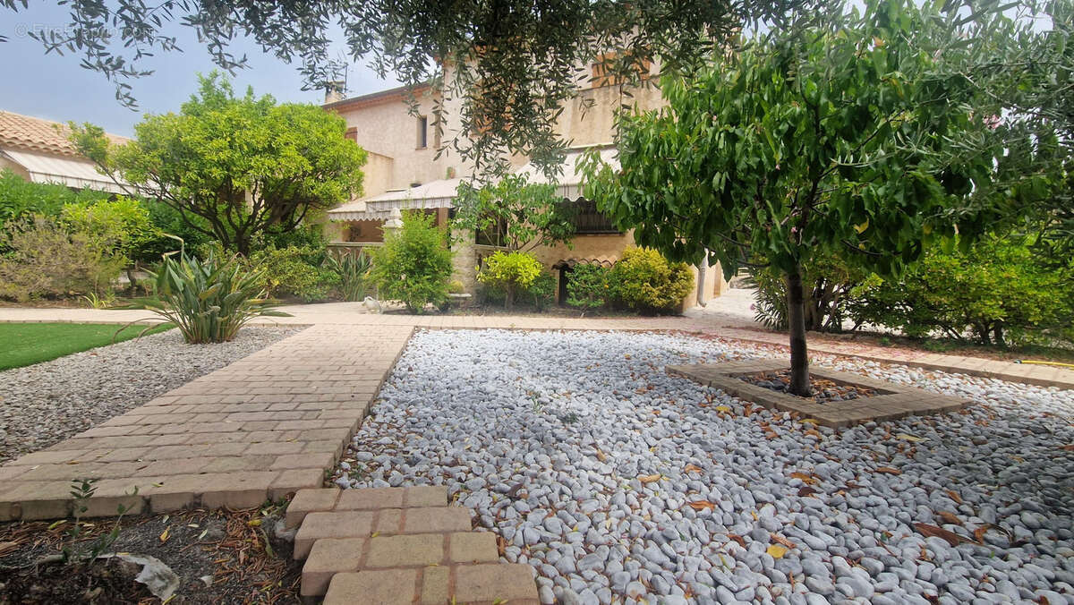 Cagnes sur mer Montaleigne Villa 156 m2 - photo 3