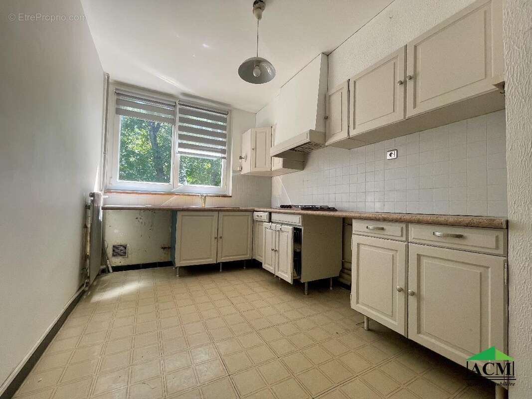 Appartement à MERY-SUR-OISE