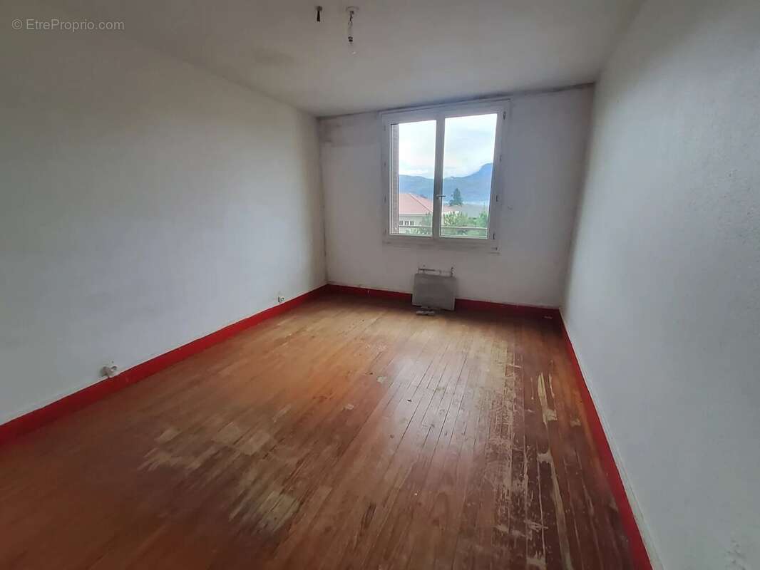 Appartement à TULLINS