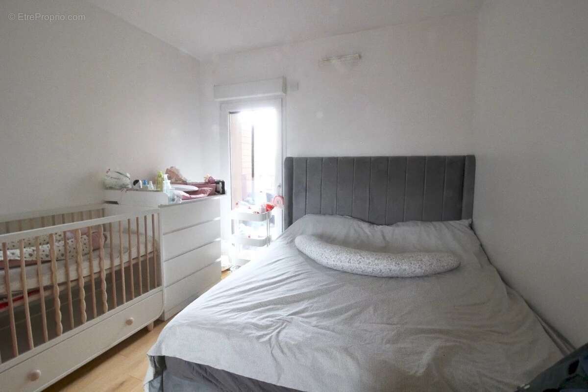 Appartement à NOGENT-SUR-MARNE