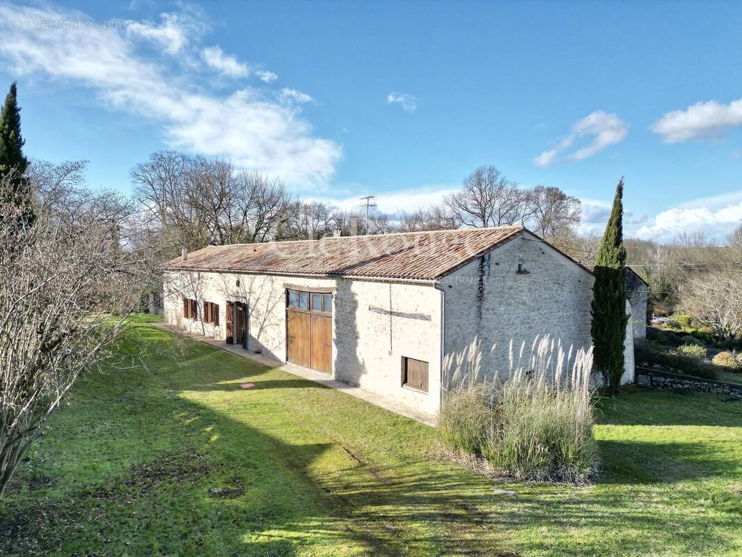 Maison à MONSEGUR