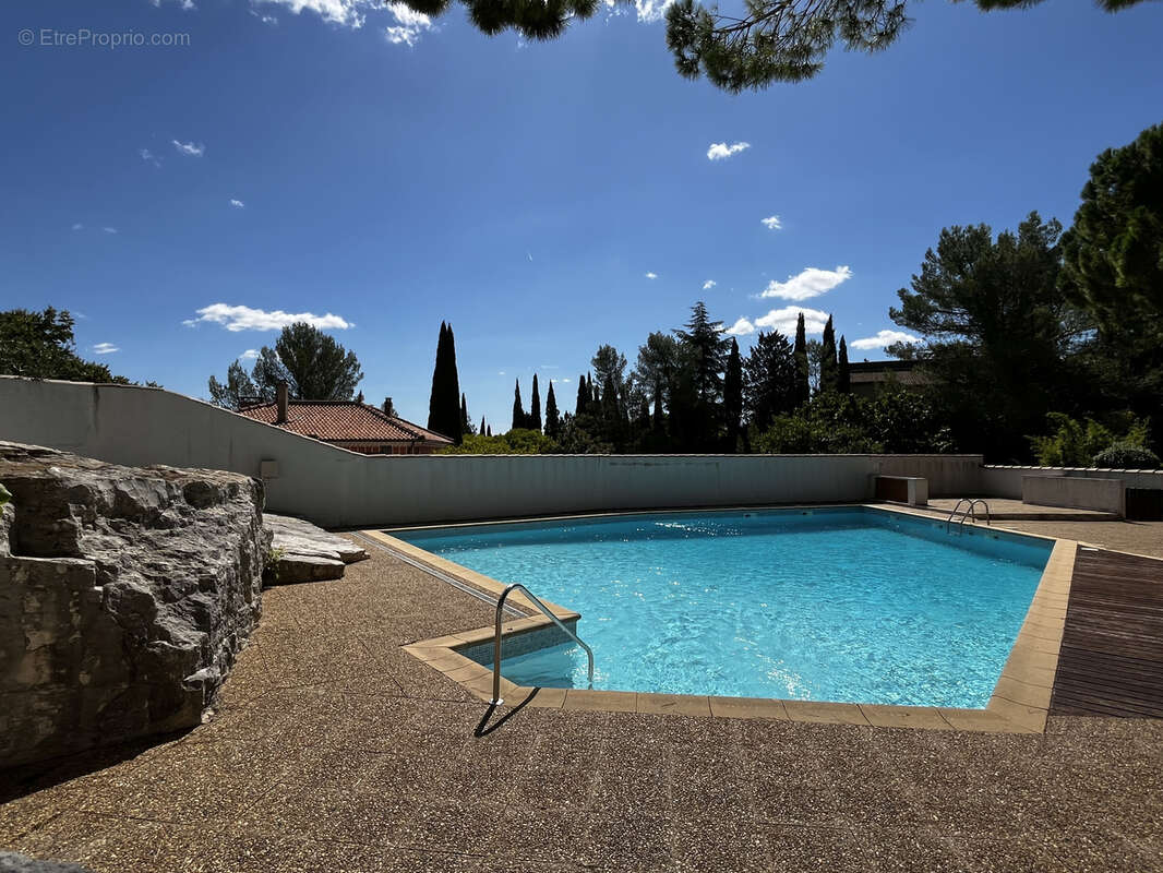 Appartement à NIMES