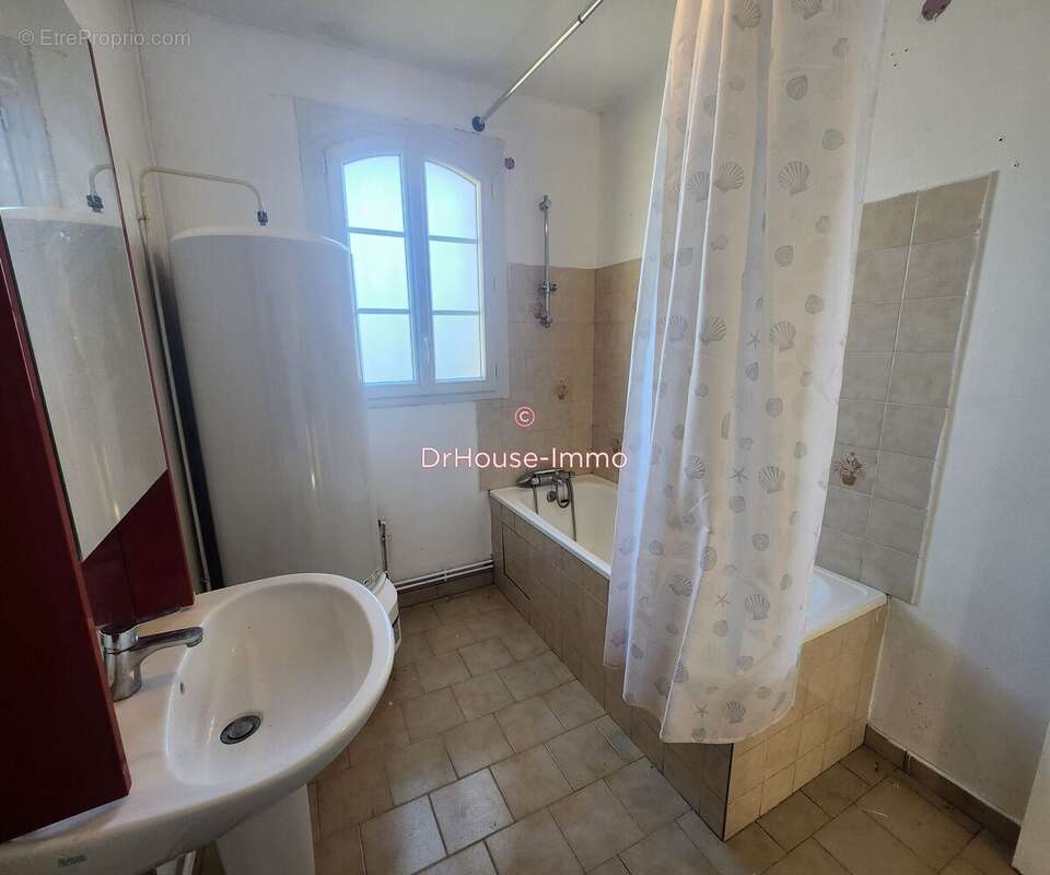 Maison à COURCEBOEUFS